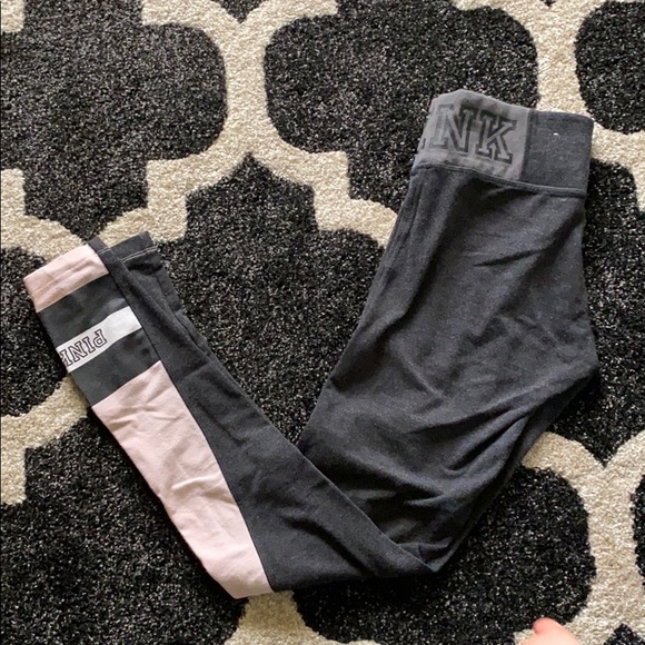 PINK Victoria's Secret Pants - Pink leggings